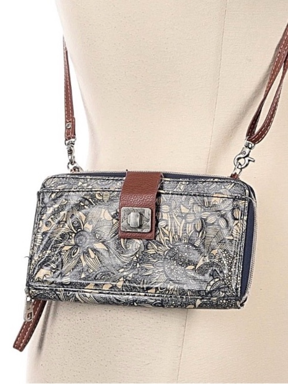Sakroots 3 in 1 Crossbody - Navy Spirit